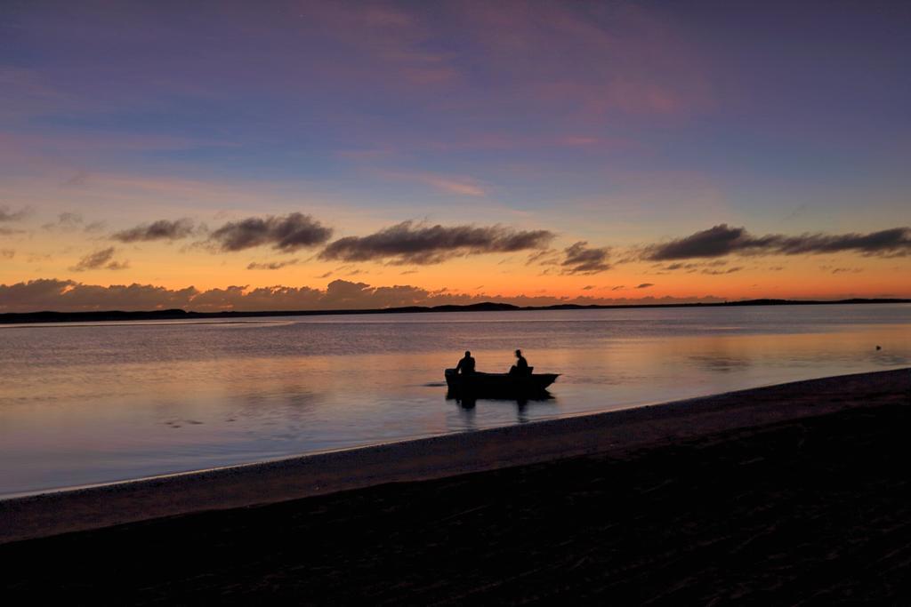 Alva Beach Tourist Park Bagian luar foto